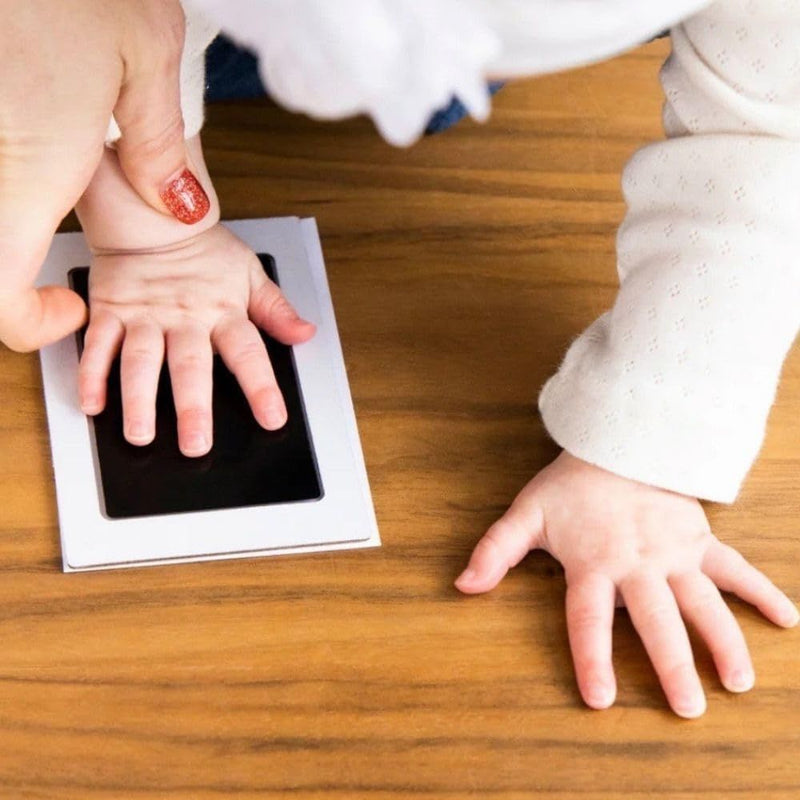 Inkless baby hand & footprint ink pad with 2 papers
